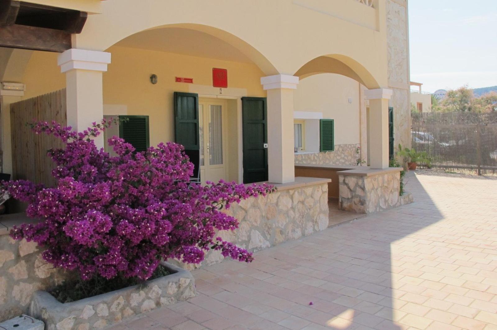 Apartments Campanitx - Astbury Formentera Es Calo  Oda fotoğraf